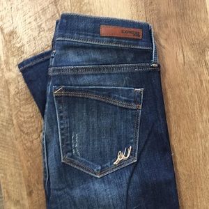 Express Barely Boot Mid-Rise